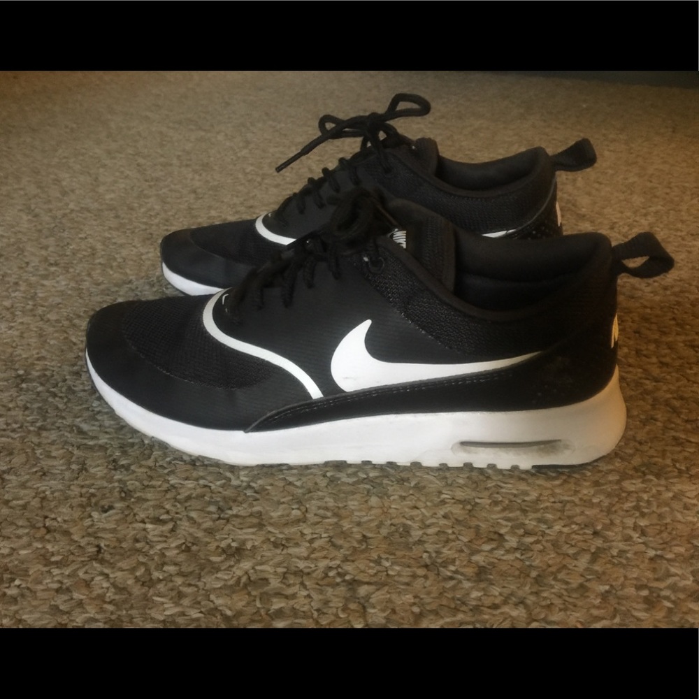 Nike Air Max Thea’s